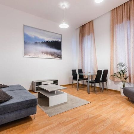 Family Apartment Next To Danube River Viyana Dış mekan fotoğraf