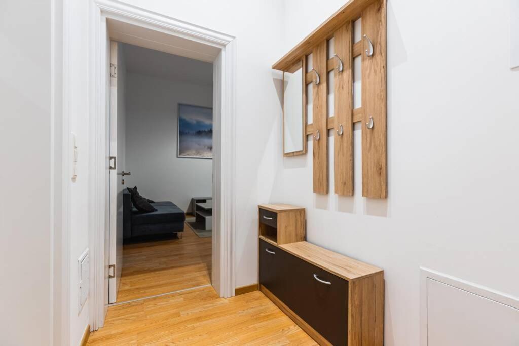 Family Apartment Next To Danube River Viyana Dış mekan fotoğraf